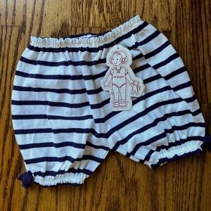 NWT Lili Gaufrette shorts 1 year